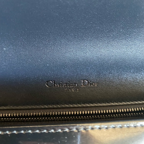 Dior Metallic Patent Micro-Cannage Diorama Bag Onyx Black - Picture 11 of 14